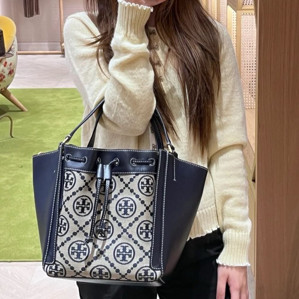 Tory Burch McGraw T Monogram Dragonfly Tote Tory Navy - Picture 2 of 10